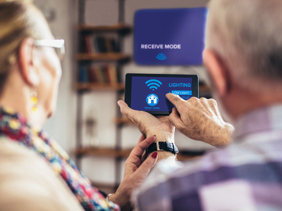 Betriebliche Altersvorsorge: Mit bAV sicher versorgt Betriebliche Altersvorsorge: Mit bAV sicher versorgt