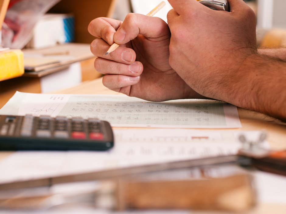 Was müssen Handwerker bei der Angebotserstellung beachten? Was müssen Handwerker bei der Angebotserstellung beachten?